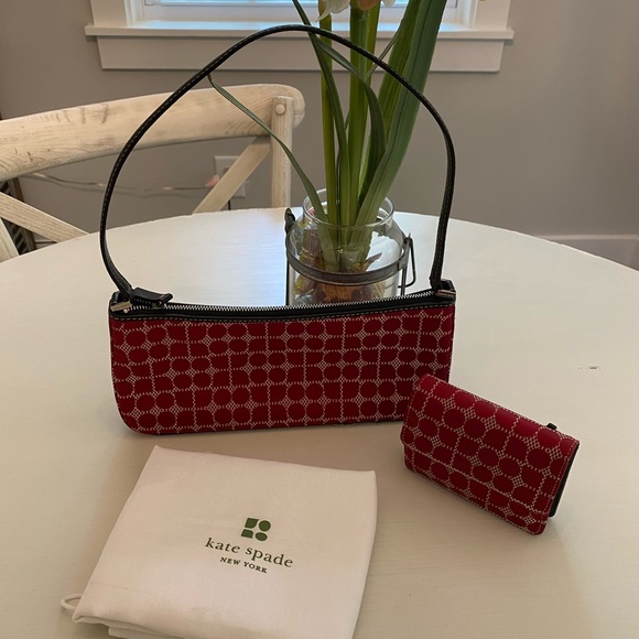 BUNDLE: Kate Spade handbag and matching Wallet. - Picture 5 of 6